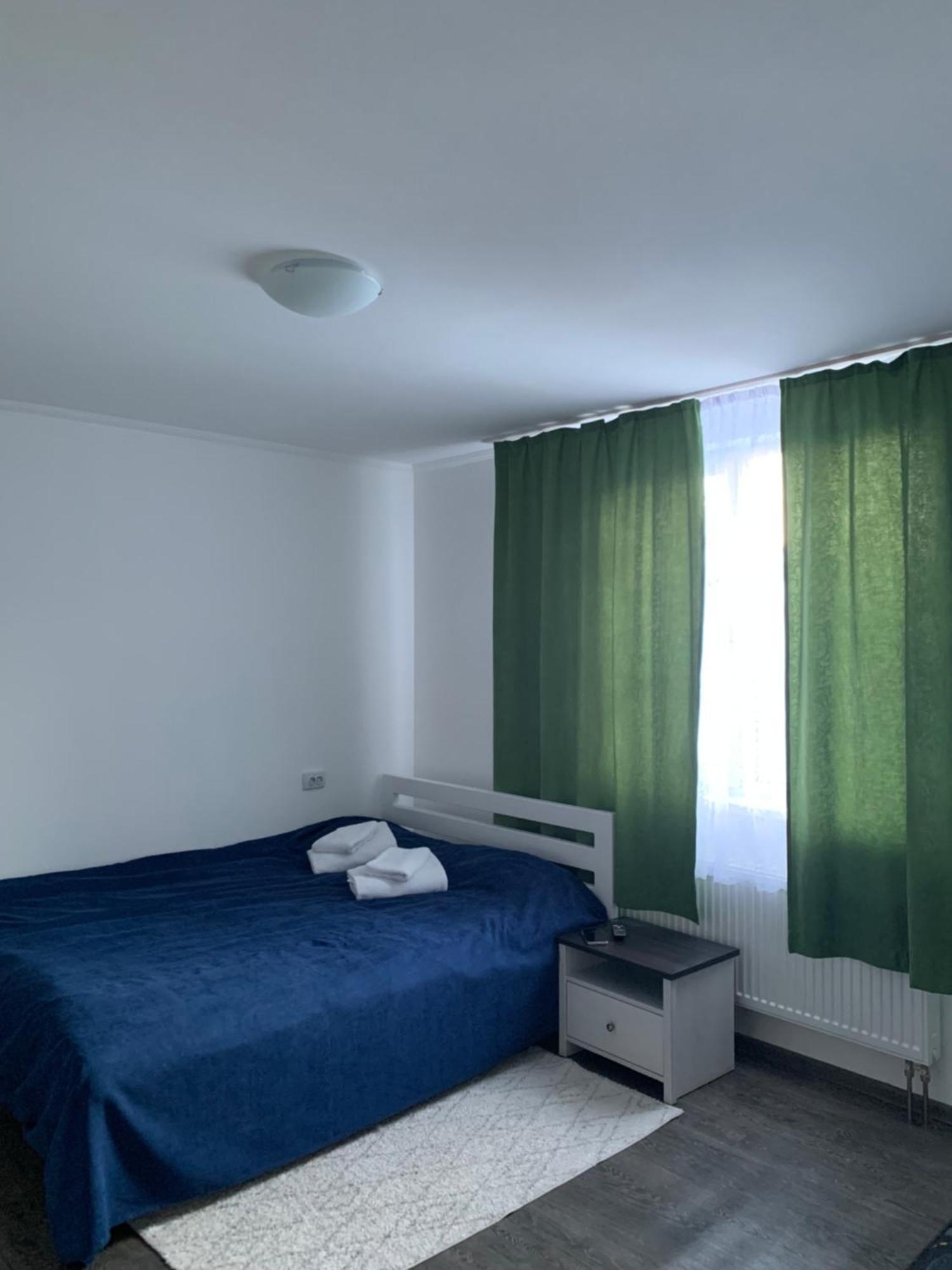 Hotel Серце Карпат Yasinia Esterno foto